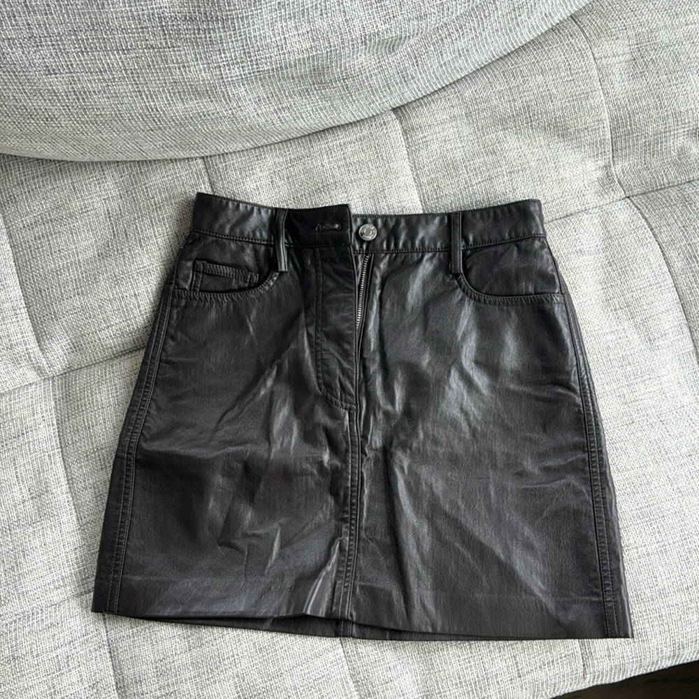 Aritzia Chemistry Faux brown leather skirt
